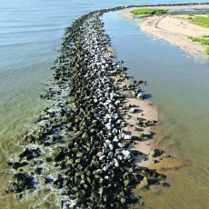 Internal Water Reservoirs